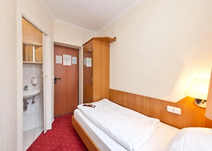 Primus Frankfurt Sachsenhausen Франкфурт-на-Майне